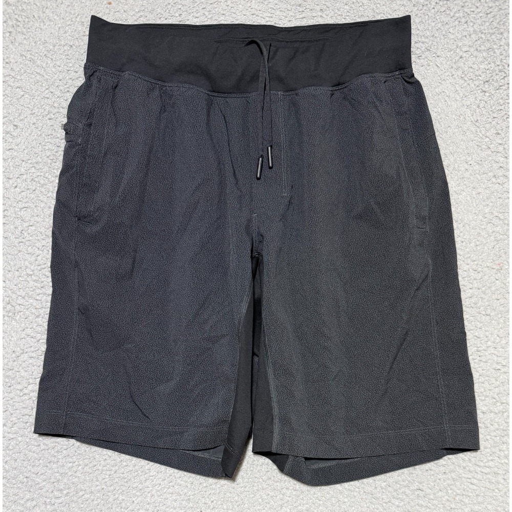 Lululemon T.H.E. Short 9" *Liner Rocklines Emboss Black Mens Size Medium